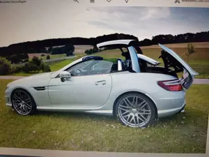 Mercedes-Benz SLK 350 SLK 350 (BlueEFFICIENCY) 7G-TRONIC Bild 5