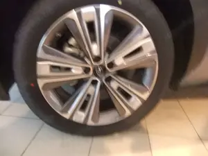 Subaru Solterra Solterra Platinum Plus Bild 2