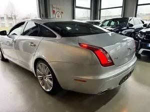 Jaguar XJ 3.0D Premium Luxury Long BW Sound-Mega Voll! Bild 5