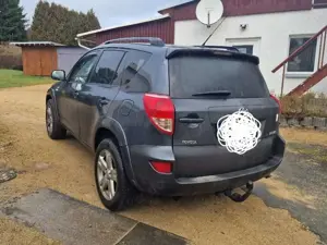 Toyota RAV 4 RAV 4 2.2 D-4D 4x4 Bild 2