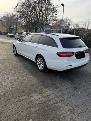 Mercedes-Benz E 200 E 200 d (213.213) Bild 5