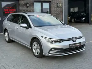 Volkswagen Golf VIII Life eTSI*Automatik*PDC*SHZ*Navi*LED*