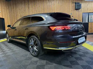Volkswagen Arteon 1.4 eHybrid SB*Navi*LED*Kam*AHK*DCC*Leder Bild 5