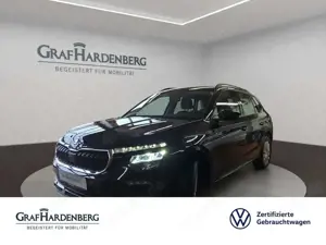 Skoda Kamiq Essence 1.0 TSI DSG LED Sitzheizung vorn