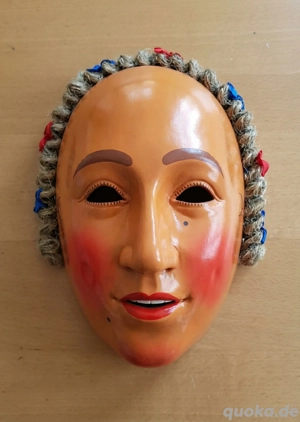 Narro Maske Villingen   traditionelles Schema, Holz Linde