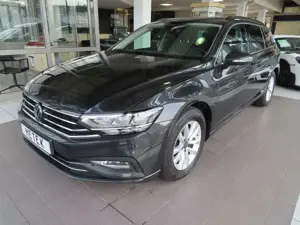 Volkswagen Passat Variant Passat Var. Busin 2.0 TDI ACC AHK NAVI LED 4,99%
