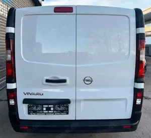 Opel Vivaro Bild 5