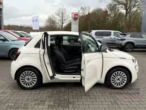 Fiat 500e 3+1+Klimaaut.+Keyless+Tempomat+Schildererkennung Bild 5