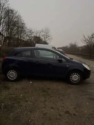 Opel Corsa 1.0 12V Bild 3