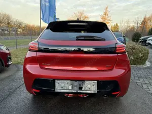 Peugeot 208 1.2 PureTech 100 GT NAVI LED ACC DAB Bild 4