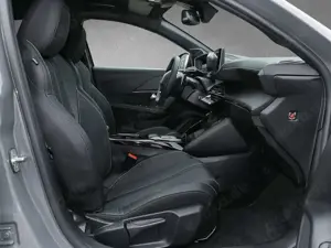 Peugeot 208 1.2 145 GT ACC/Kam./KeyLess/KlimaA/DynLicht Bild 5