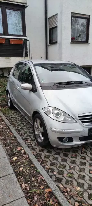 Mercedes-Benz A 180 A-Klasse Diesel  5-Türer CDI Elegance DPF Bild 2