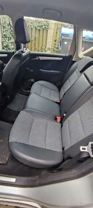 Mercedes-Benz A 180 A-Klasse Diesel  5-Türer CDI Elegance DPF Bild 3
