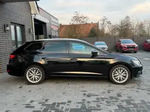 SEAT Leon ST Xcellence CNG*DSG*SHZ*NAVI*AHK*PDC*ACC* Bild 5