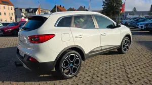 Renault Kadjar Crossborder-S LED Nav Leder SH PDC Kamera Bild 4