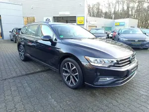 Volkswagen Passat Variant Business 2.0 TDI DSG*HARMAN-KARDON*REAR-VIEW Bild 5