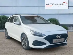 Hyundai i30 1.0 T-GDI Style *NAVI*SITZHEIZUNG*