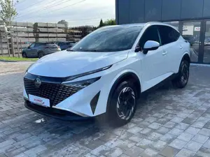 Nissan Qashqai 1.3 DIG-T XTronic N-Connecta Winter/Komfort Bild 2