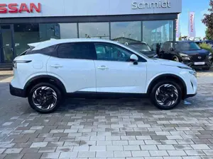 Nissan Qashqai 1.3 DIG-T XTronic N-Connecta Winter/Komfort Bild 5