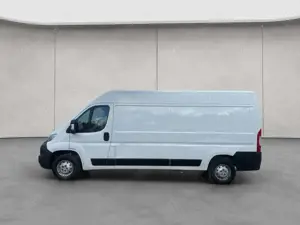 Opel Movano Bild 2