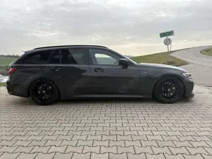 BMW 340 M340i Touring xDrive Individual Dravitgrau Bild 3