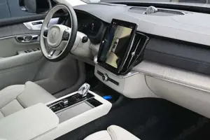 Volvo XC90 T8 0,5% UltraBlack*STDHZG*360°*LUFT*ACC*AHK