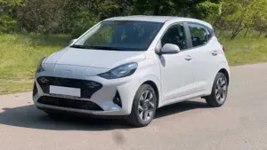 Hyundai i10 1.0 Trend *Klima*Navi*CarPlay*PDC*RFKamera*