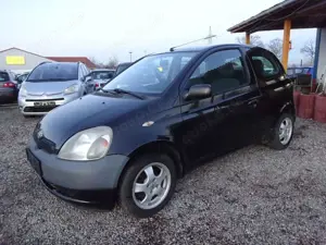 Toyota Yaris 1.0 linea terra