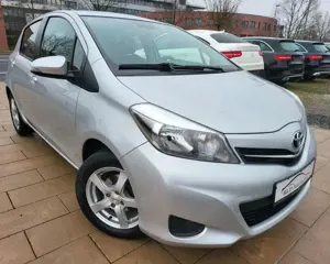 Toyota Yaris Life Klima Bild 2