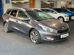 Kia Ceed SW / cee'd SW *SPIRIT*AUTOM.*XENON*NAVI*KAMER