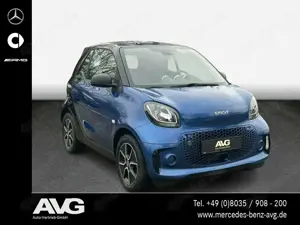 smart forTwo Smart EQ fortwo cabrio SHZ LED 22kW Cool  Audio Bild 3