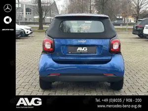 smart forTwo Smart EQ fortwo cabrio SHZ LED 22kW Cool  Audio Bild 5