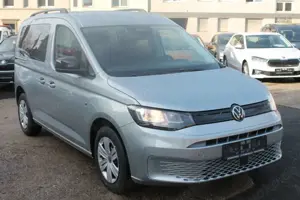 Volkswagen Caddy 5-Sitz 2,0 TDi Klima PDC Kamera SOFORT !!!