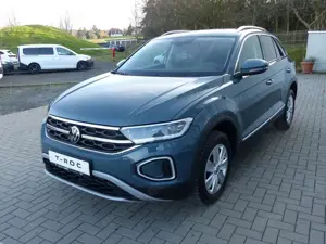 Volkswagen T-Roc 1.5 TSI DSG Style *LED*PDC*Navi* Bild 4