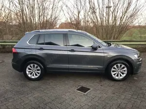 Volkswagen Tiguan 1.4 TSI Comfortline Bild 4