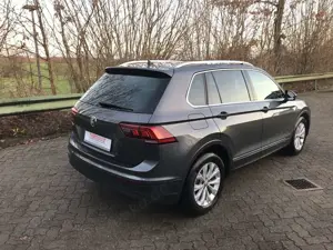 Volkswagen Tiguan 1.4 TSI Comfortline Bild 5