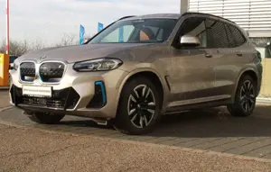 BMW iX3 M Sport Live AHK AdLED Kamera Navi Panorama