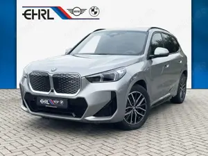 BMW iX1 xDrive30 M Sportpaket Head-Up HK HiFi DAB