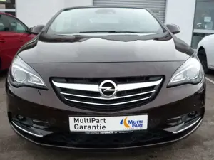 Opel Cascada Cascada 1.6 ECOTEC DI Turbo ecoFLEX Start/Stop A Bild 2