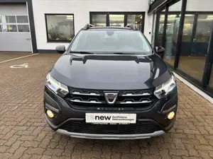 Dacia Sandero Stepway Comfort TCe 90 Bild 4