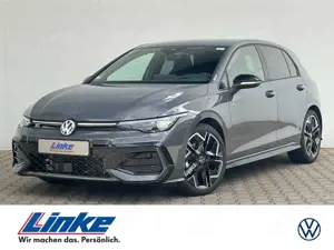 Volkswagen Golf VIII R-Line 2.0 TDI DSG Black Style Kamera ACC