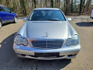 Mercedes-Benz C 220 C 220 CDI (LA)(203.008)