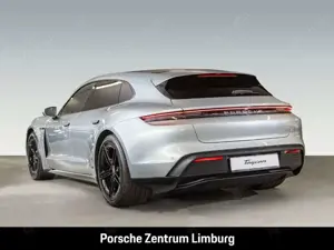 Porsche Taycan Sport Turismo LED-Matrix Abstandstempomat Bild 3