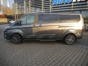 Ford Tourneo Custom 320 L2 Titanium X Standheizung Kamera ACC NAVI AHK Bild 3