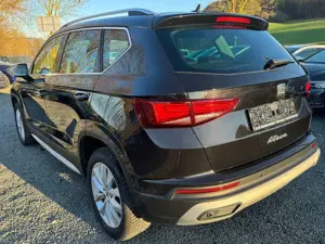SEAT Ateca 1.5 TSI *DSG*XPERIENCE*PDCHI+VO+KAMERA*SHZ Bild 4