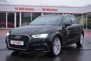 Audi A3 Sportback 2.0 TDI quattro PDC AHK Sitzheizung