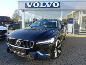 Volvo V60 Ultra Bright T6 AWD/Massage/BW/Pano/360° Bild 1