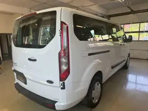 Ford Tourneo Custom 2.0 TDCi KAT ZAHNRIEMEN NEU PDC Bild 5