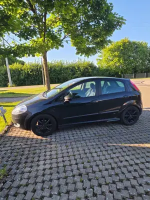 Fiat Punto 5p 1.4 16v Dynamic Bild 4