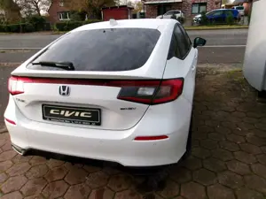 Honda Civic Lim. e:HEV Sport 8 Jahre Garantie Bild 4